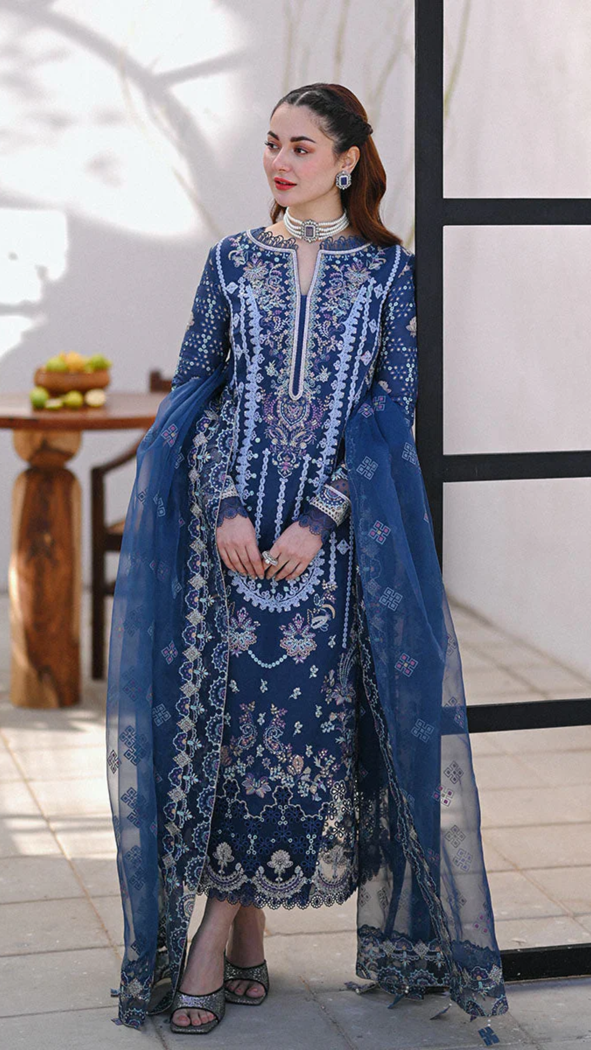 Royal Embroidery Lawn 3pc