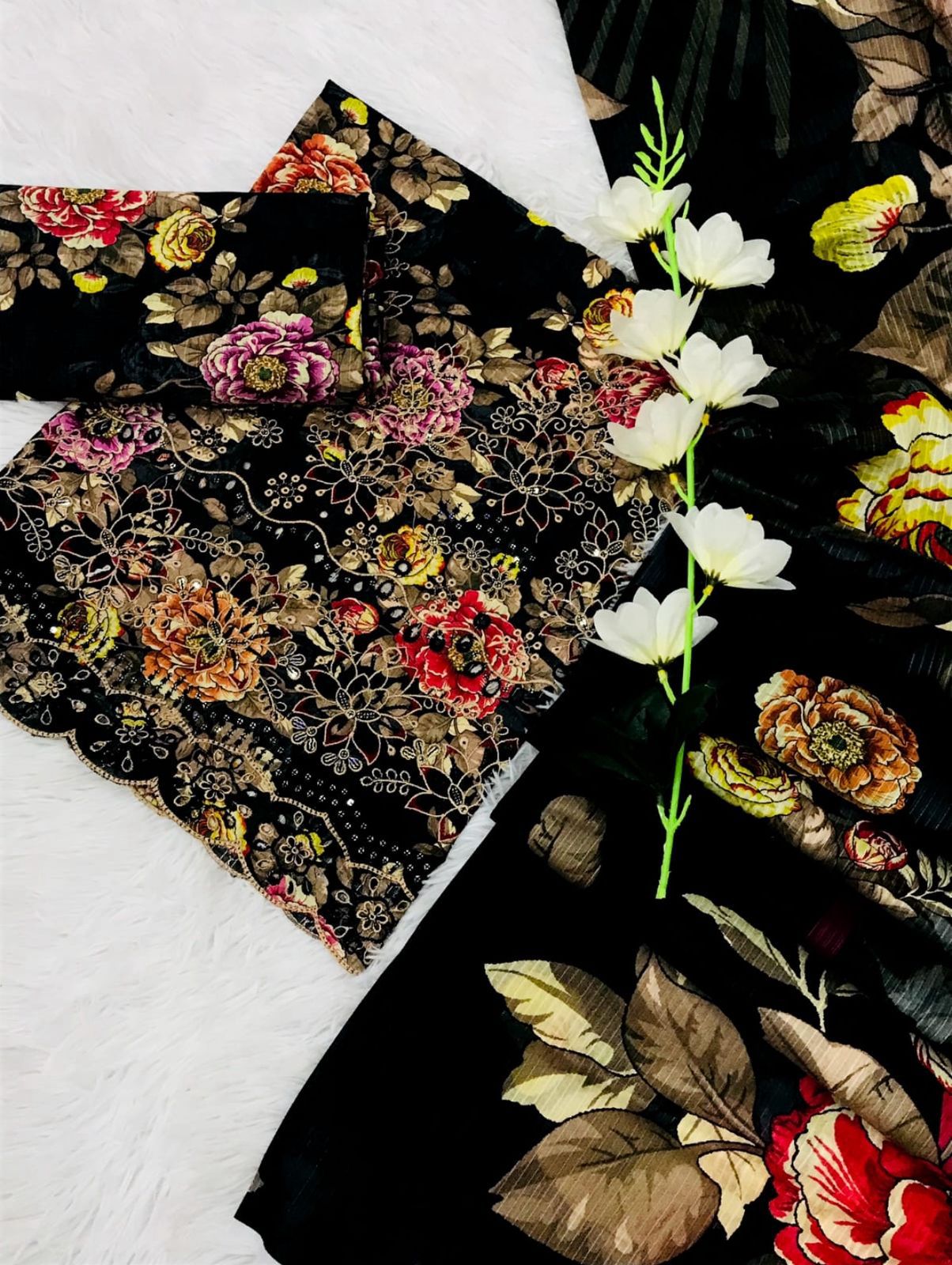 Chikankari with fancy daman 3pc lawn