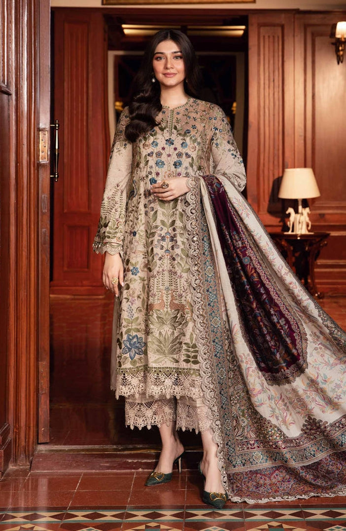 New Embroidery beautiful Artical Lawn 3pc