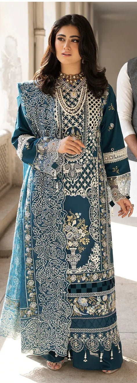 New Embroidery beautiful Artical Lawn 3pc