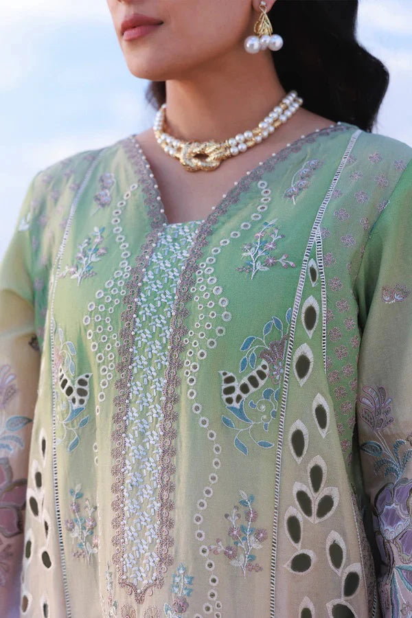 New Embroidery beautiful Artical Lawn 3pc